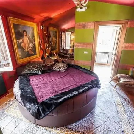 Apartament Realty Company Pantheon